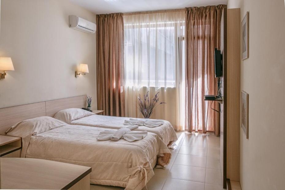 Александра Hotel Sveti Vlas Exterior foto