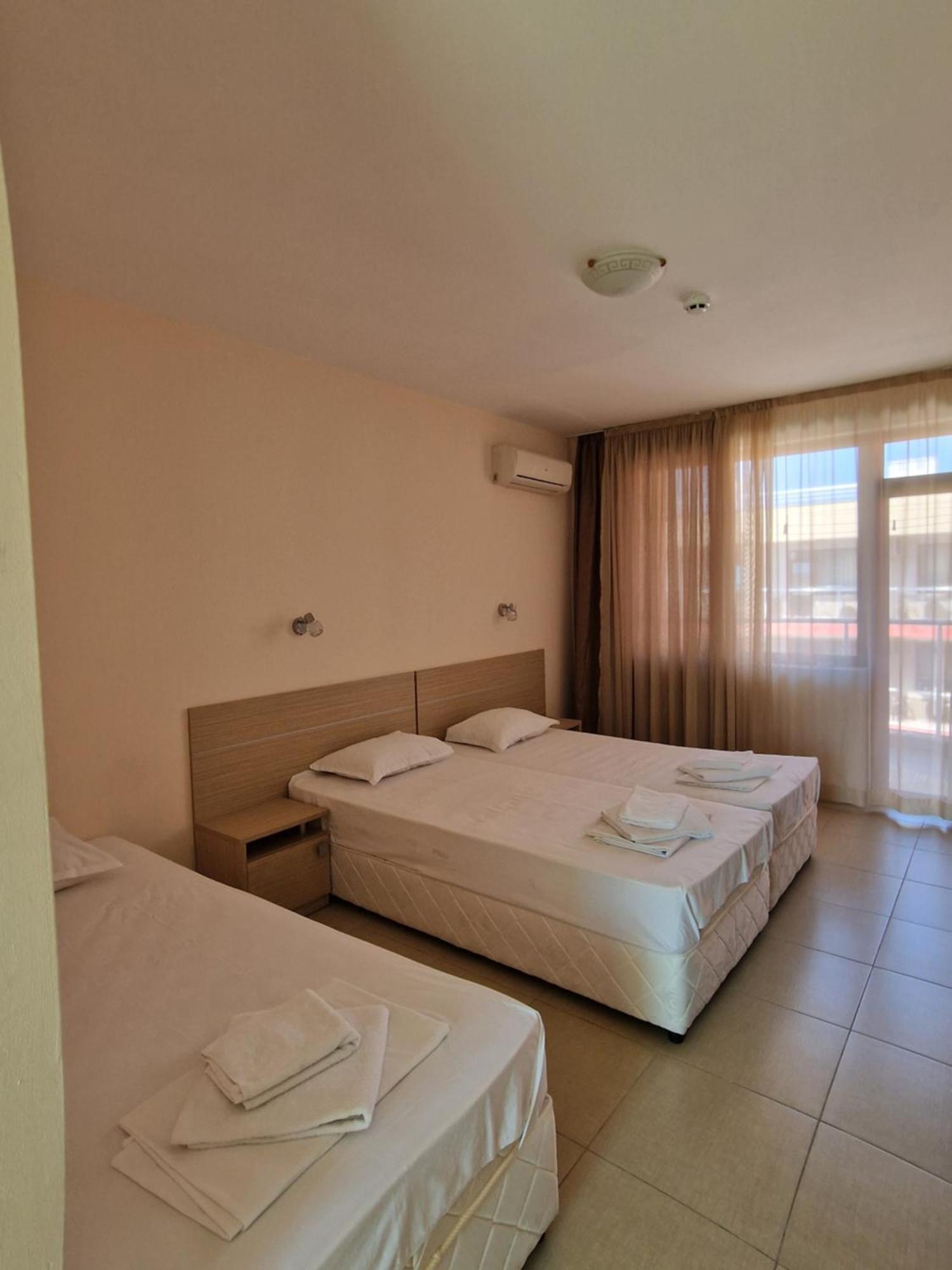 Александра Hotel Sveti Vlas Exterior foto
