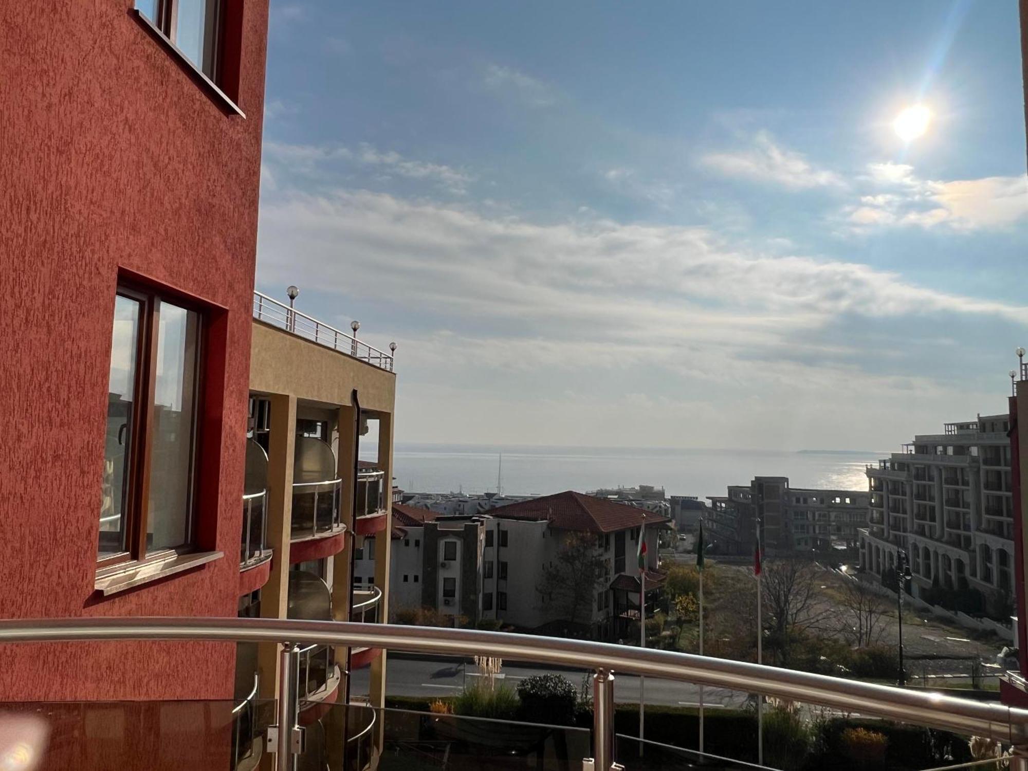 Александра Hotel Sveti Vlas Exterior foto