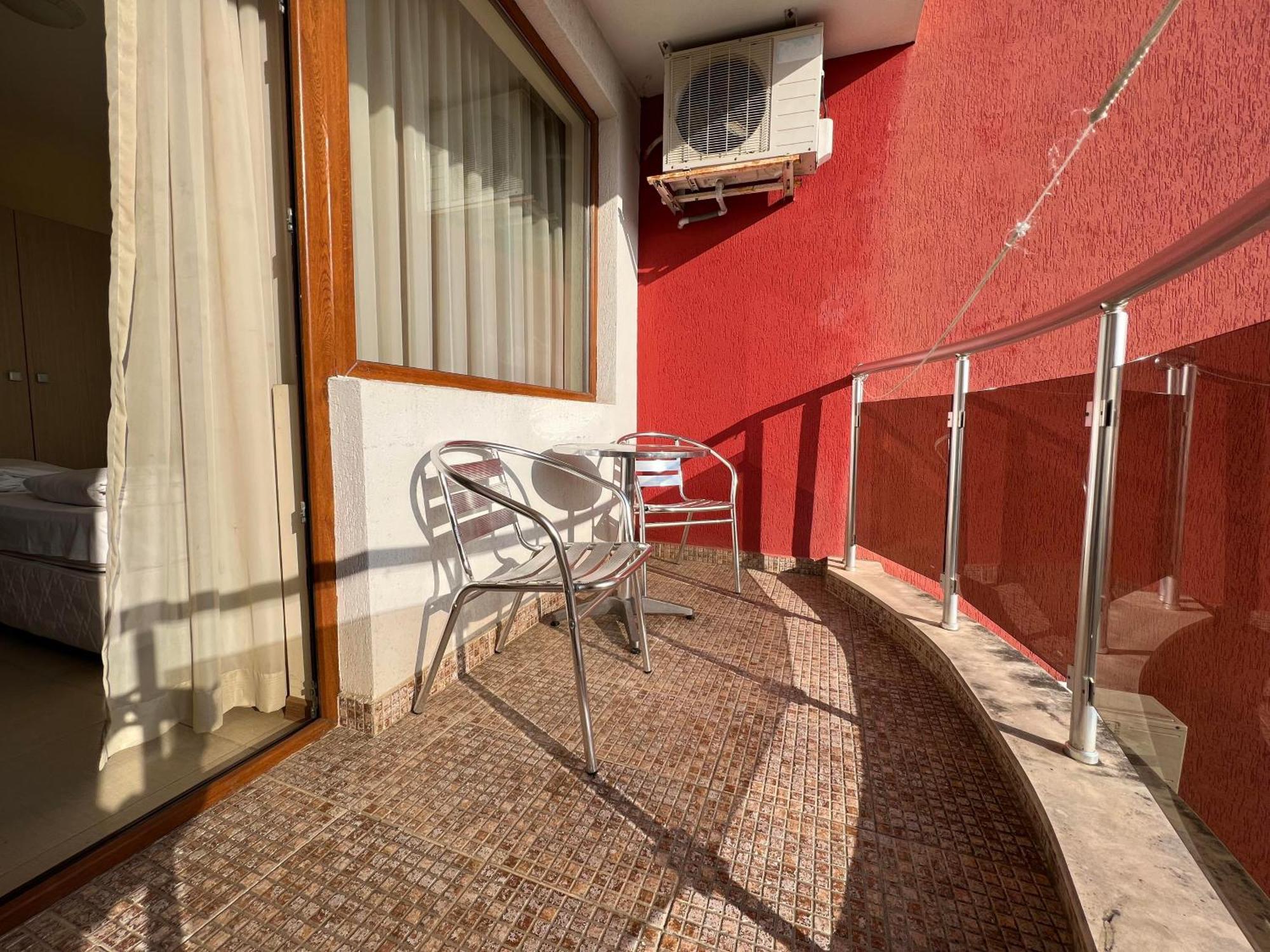 Александра Hotel Sveti Vlas Exterior foto